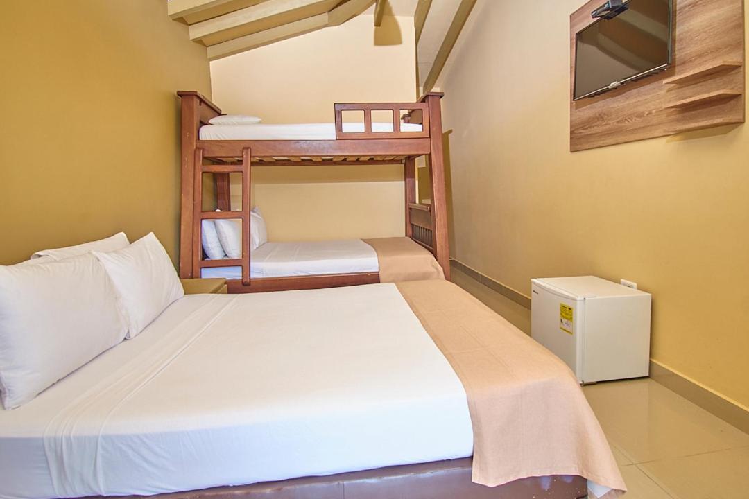 Hotel Mansión Guatapé Extérieur photo