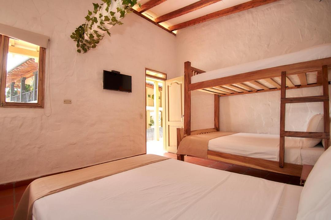 Hotel Mansión Guatapé Extérieur photo