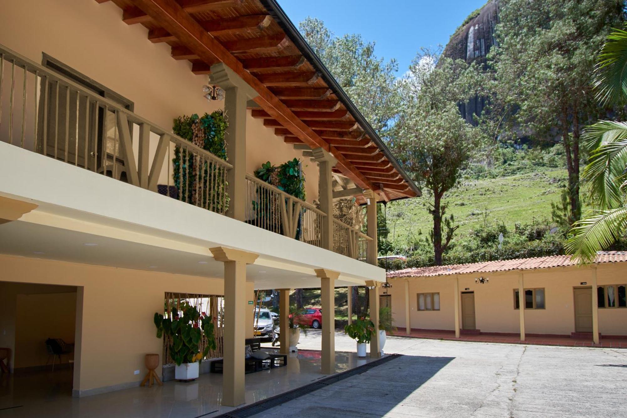 Hotel Mansión Guatapé Extérieur photo